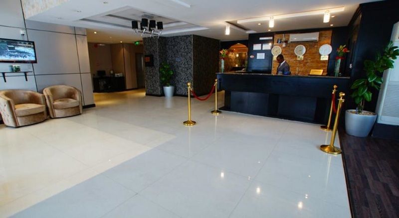 Al Muhaidb Al Diwan - Al Olaya Riyadh Exterior photo
